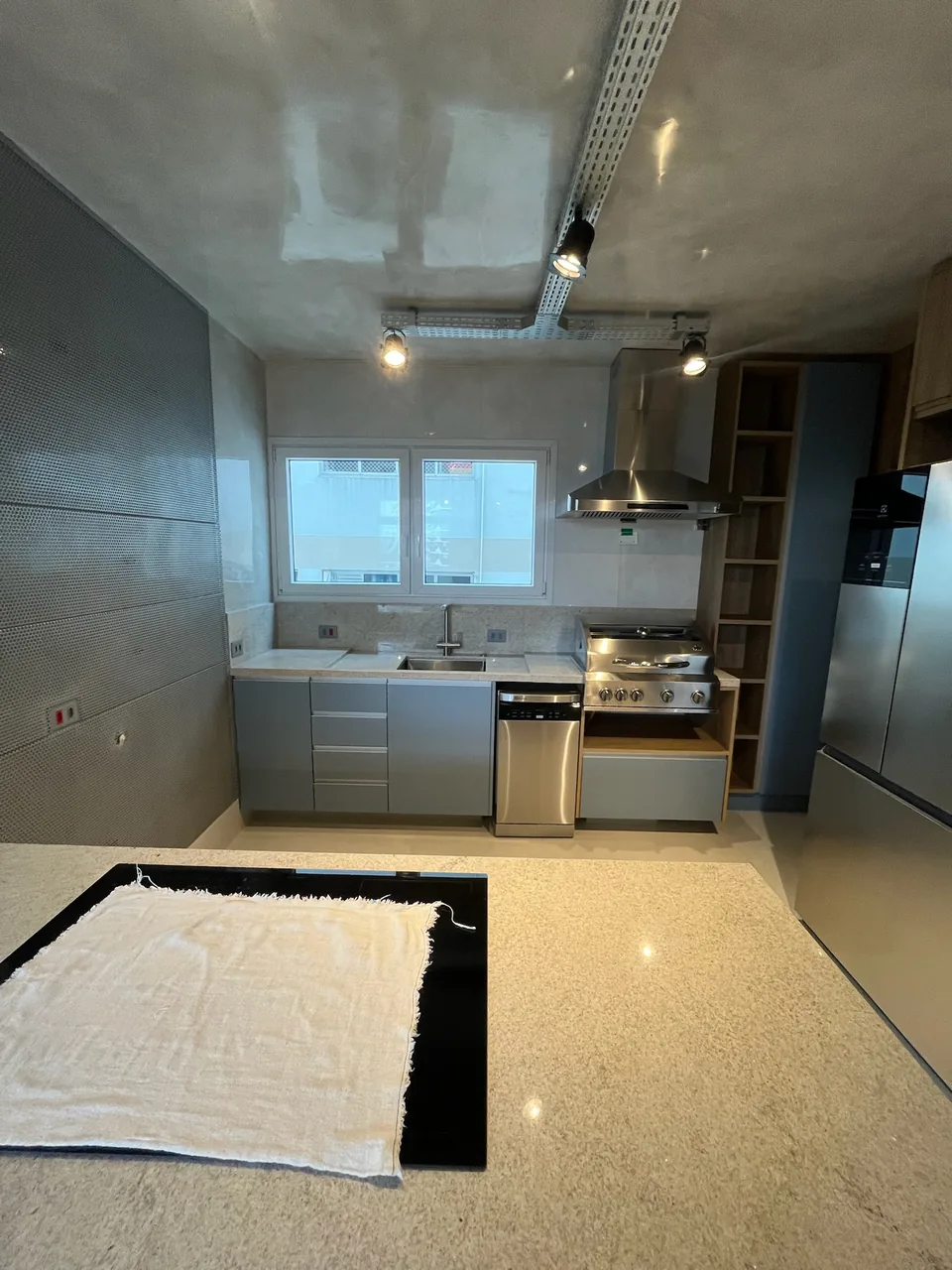 Cozinha de apartamento reformada pela Exito